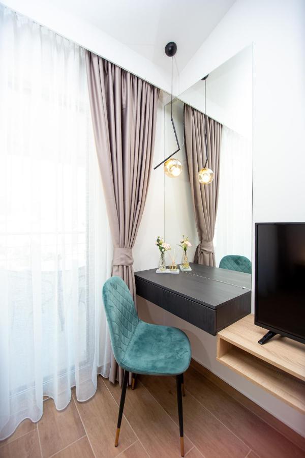 Apartments Sirena - Modern Stay With Free Parking บุดวา ภายนอก รูปภาพ