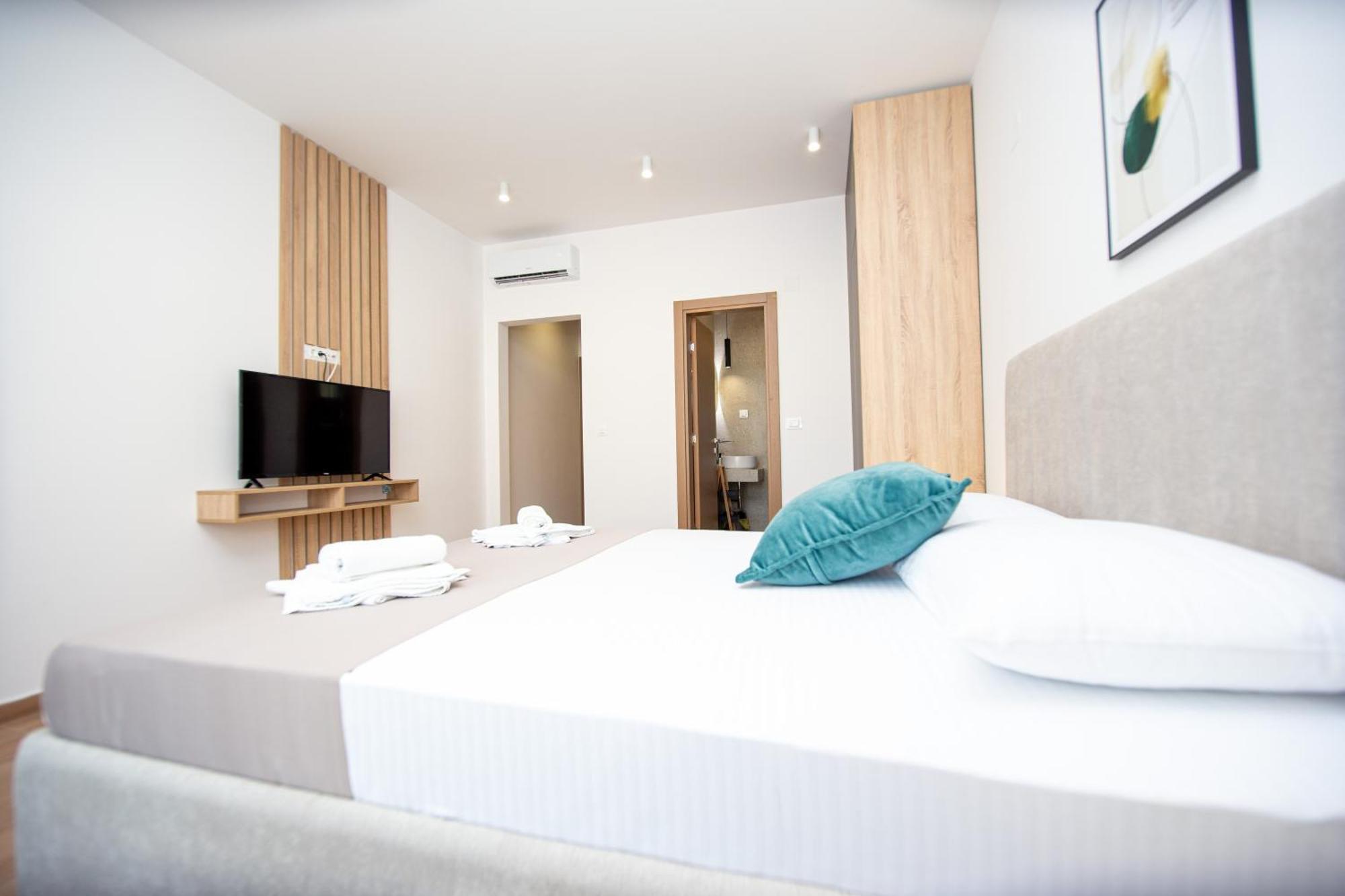 Apartments Sirena - Modern Stay With Free Parking บุดวา ภายนอก รูปภาพ